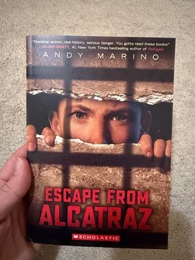 Scholastic Escape From Alcatraz – Red and Brown Cover